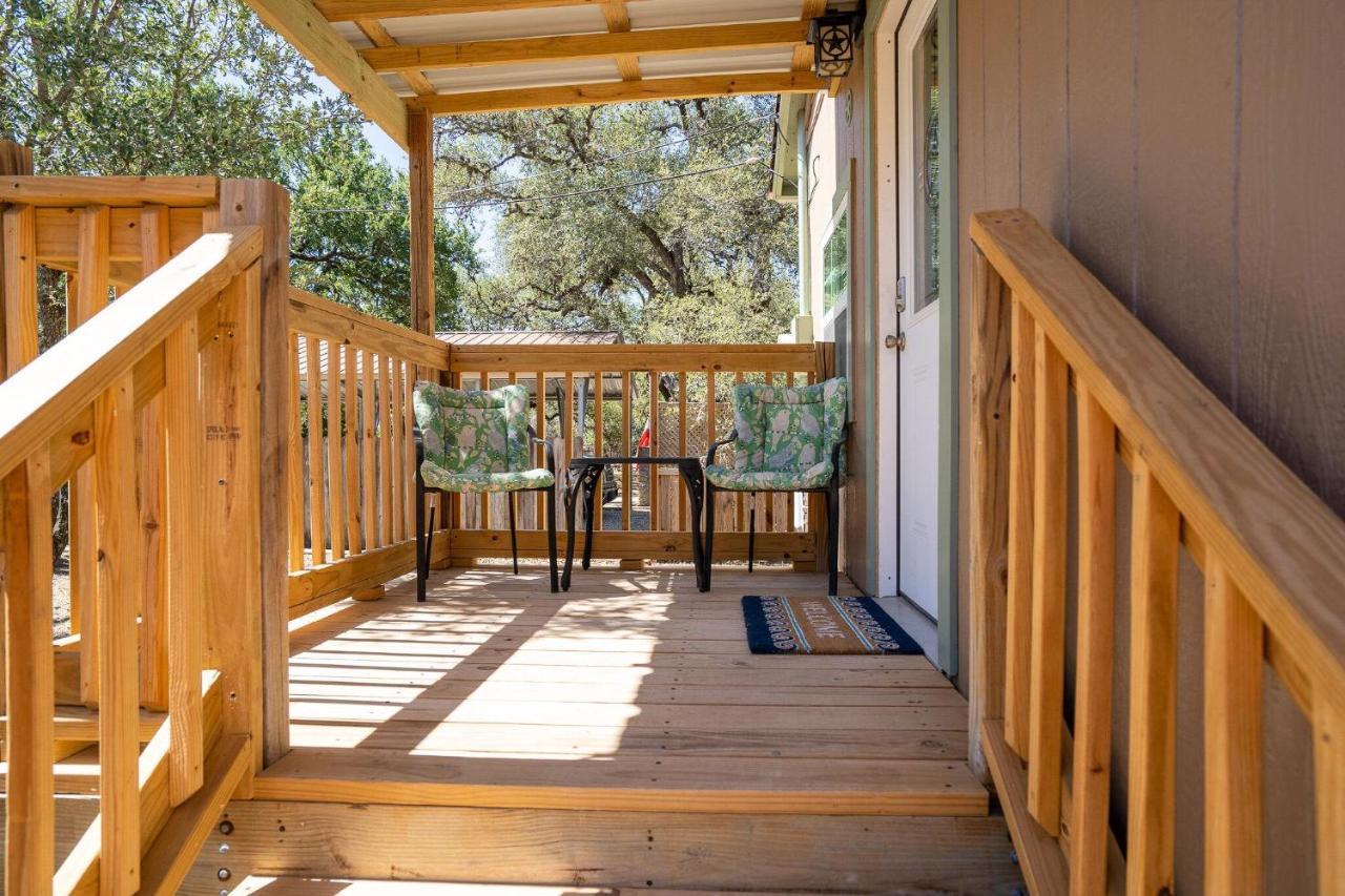 Kickin Back Wimberley Exterior photo